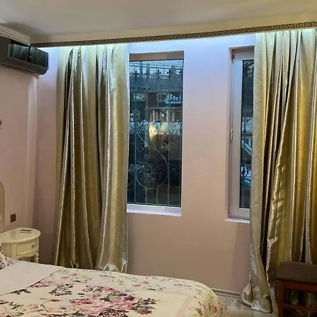 Sirius House * סנט קונסטנטין והלנה