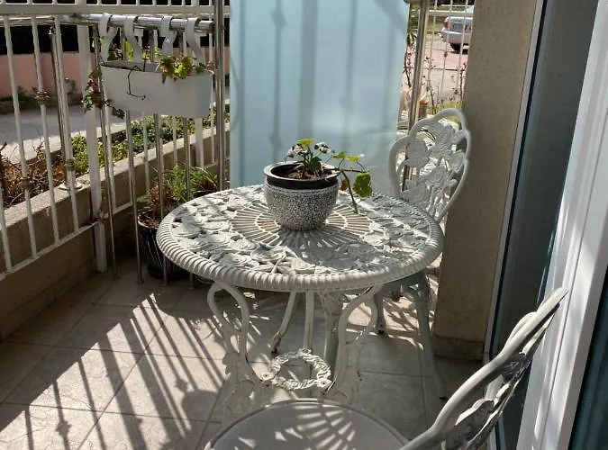 Sirius House Saints Constantine and Helena